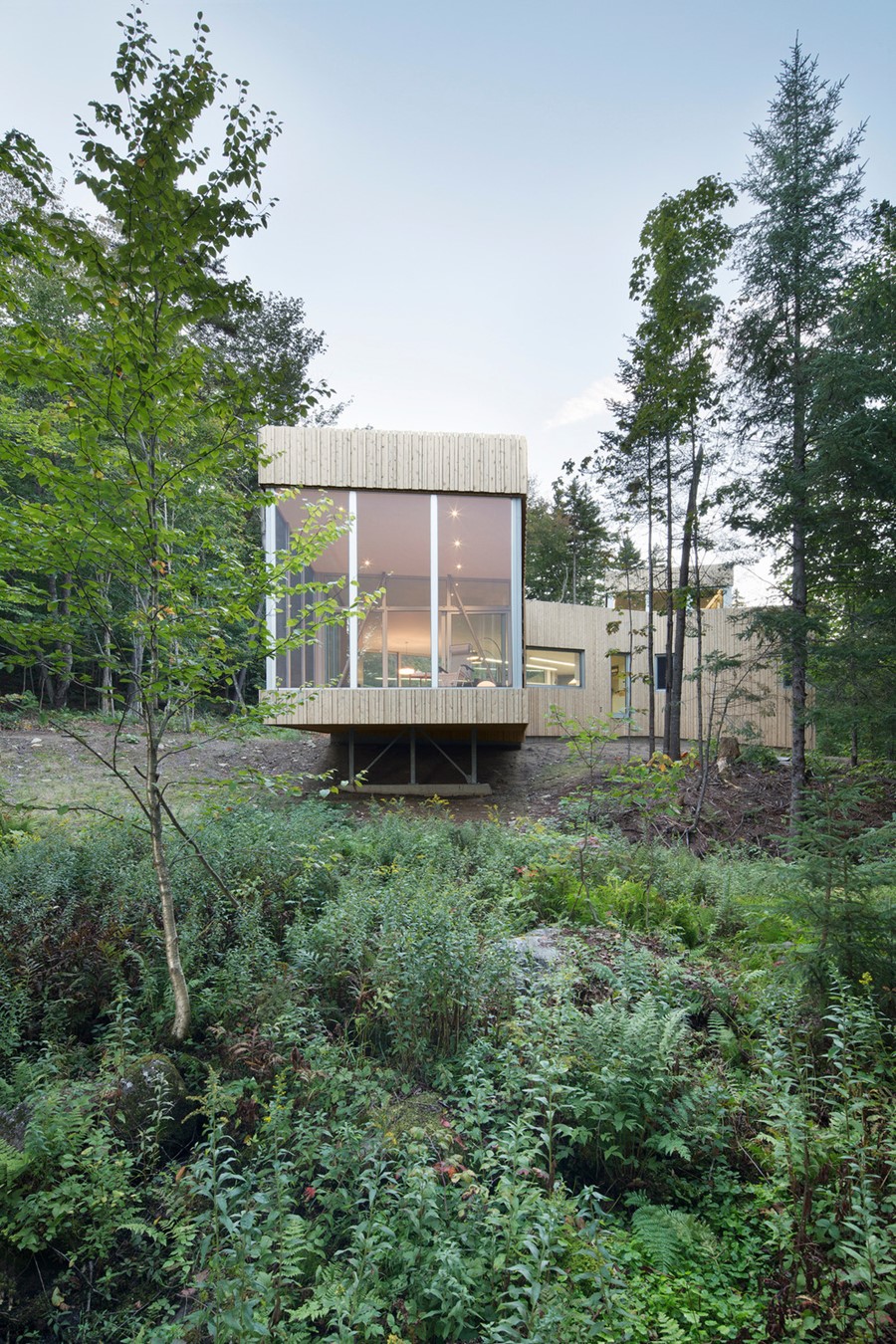 House on Lac Grenier by Paul Bernier Architecte 14